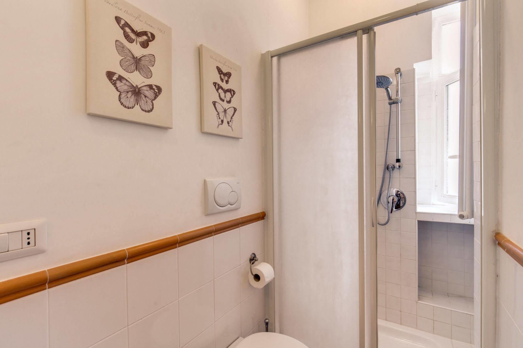 Aweshomeitaly - Spagna Glamour Life Penthouse Рим Екстериор снимка
